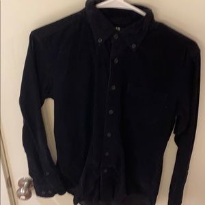 Black cordial Uniqlo shirt